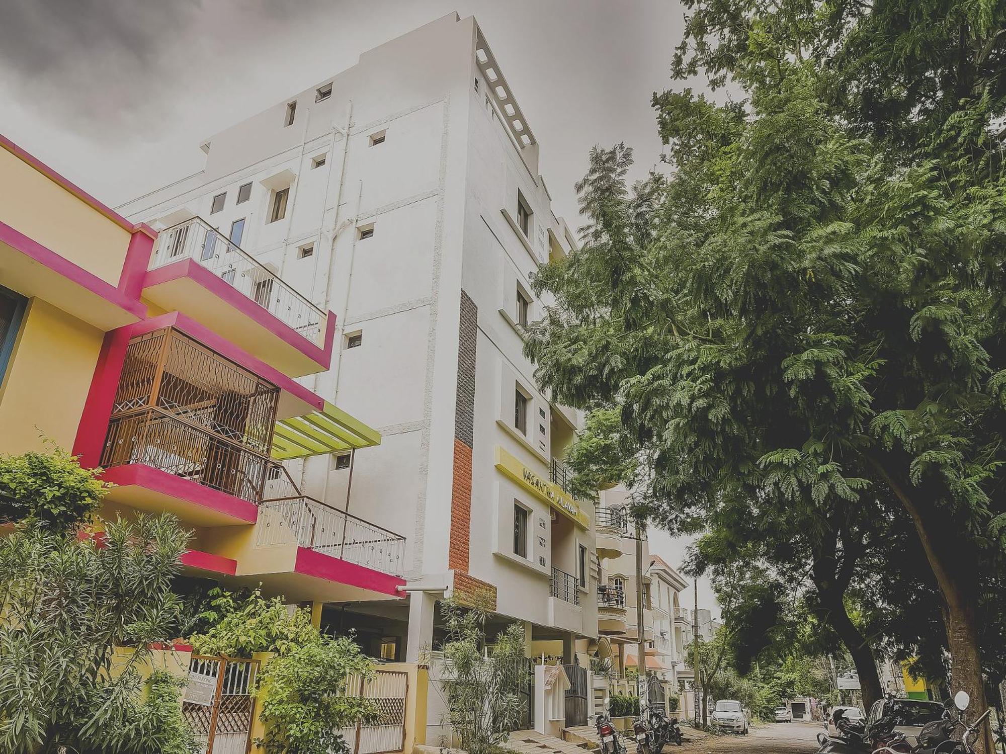 OYO 42984 Kartikeya Park View Residency Hotel Chittoor Bagian luar foto